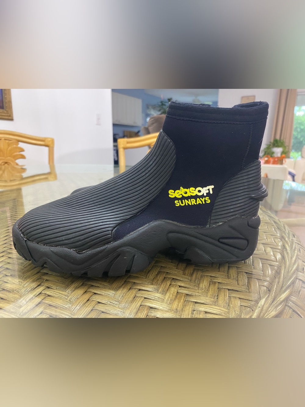 Seasoft Sunrays Black Ankle Warm Water Shoe